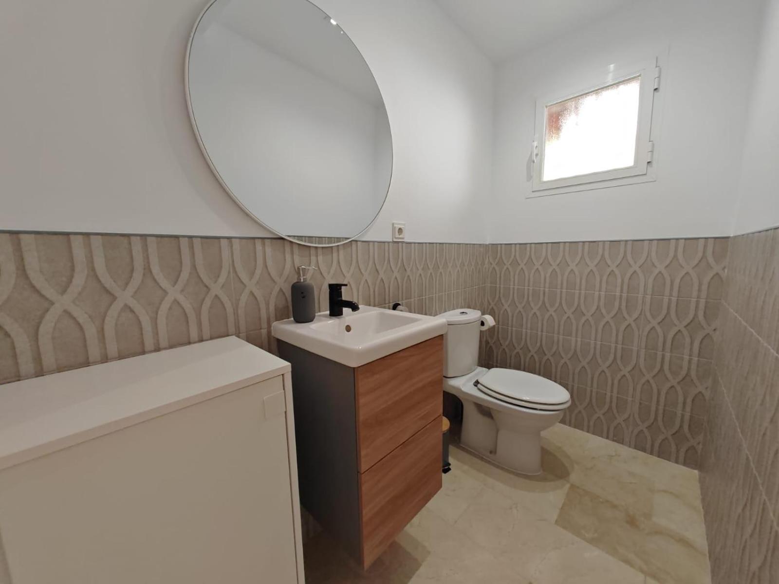 Beachfront Townhouse Сasa de vacaciones Estepona